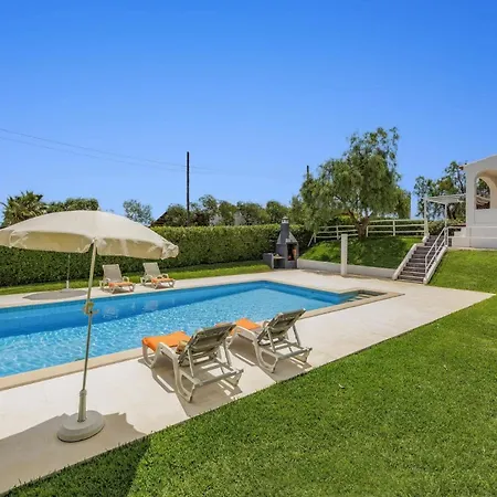 Casa Pimenteira By * Lagoa (Algarve)