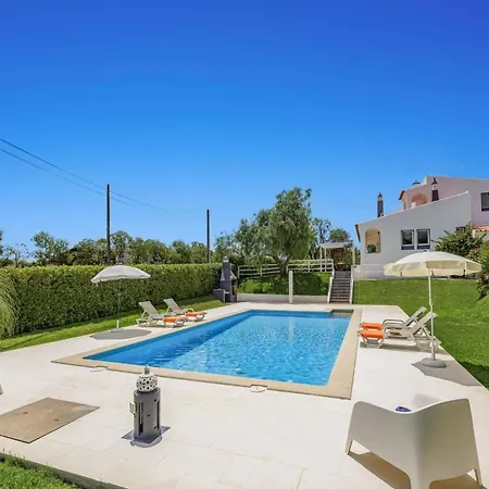 Villa Casa Pimenteira By